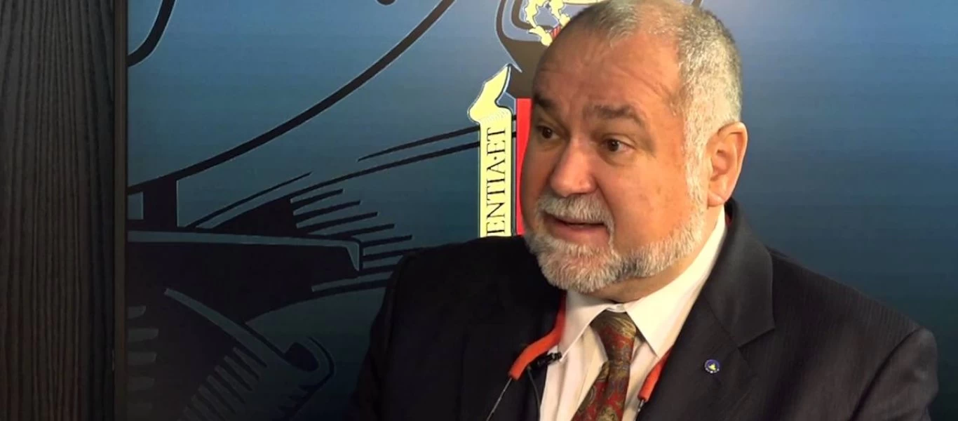 Πρώην αξιωματούχος CIA: «Ευεργετικός ο COVID-19 για την οικονομία των ΗΠΑ & παγκοσμίως θα διαγραφούν τα χρέη» (βίντεο)